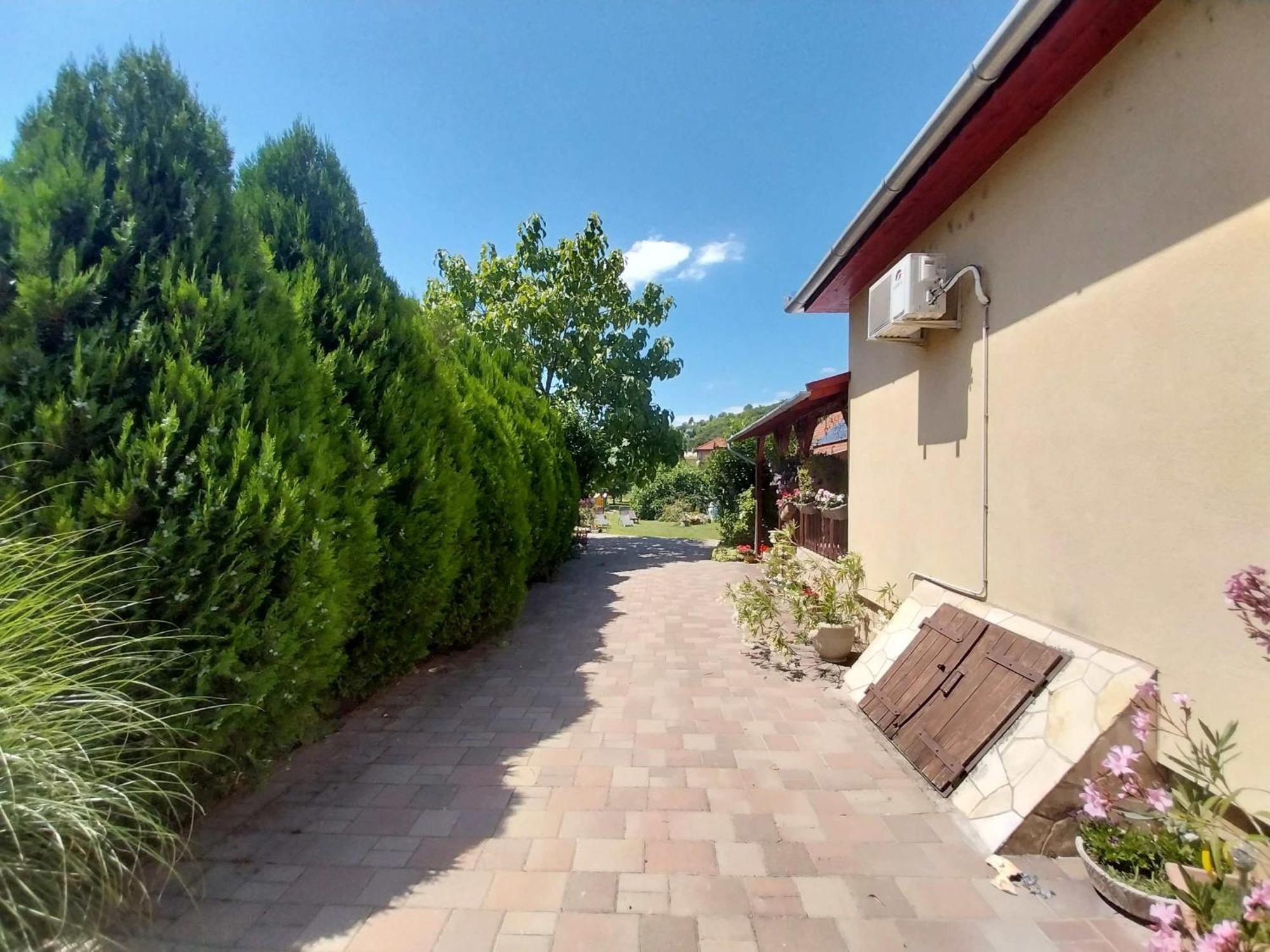 Liptak Vendeghaz Hotel Tokaj Buitenkant foto